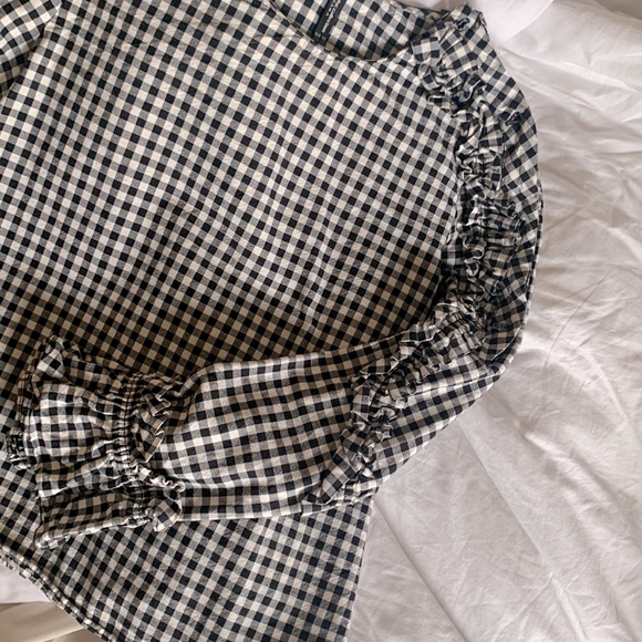 Ruffle Zara shirt - Picture 4 of 4